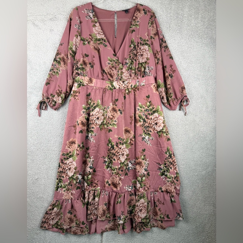 Torrid size 1X satin and chiffon floral dress elastic waist preowned